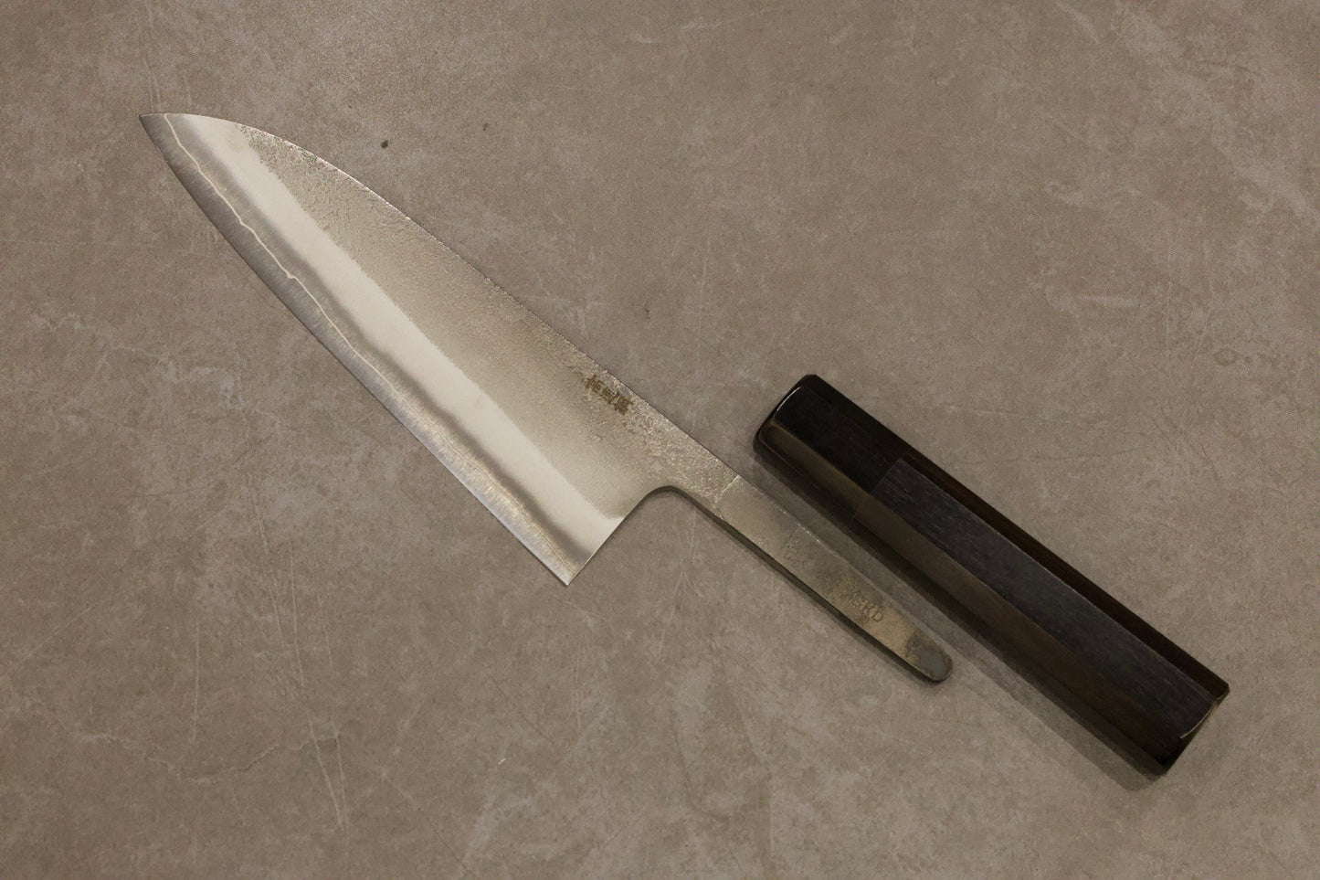 初心刃物梨地SKD高速鋼三徳165mm/初心刃物梨地SKD高速钢三德165mm/HATSUKOKOROHAMONO Japanese Santoku knife SKD 16.5cm/ 6.3inch