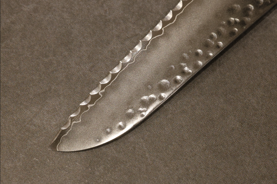 初心VG10三層鋼槌目パン切り210mm/初心VG10三层槌目面包刀210mm/HATSUKOKOROHAMONO Japanese bread knife VG10 3-Layer Hammered 210mm
