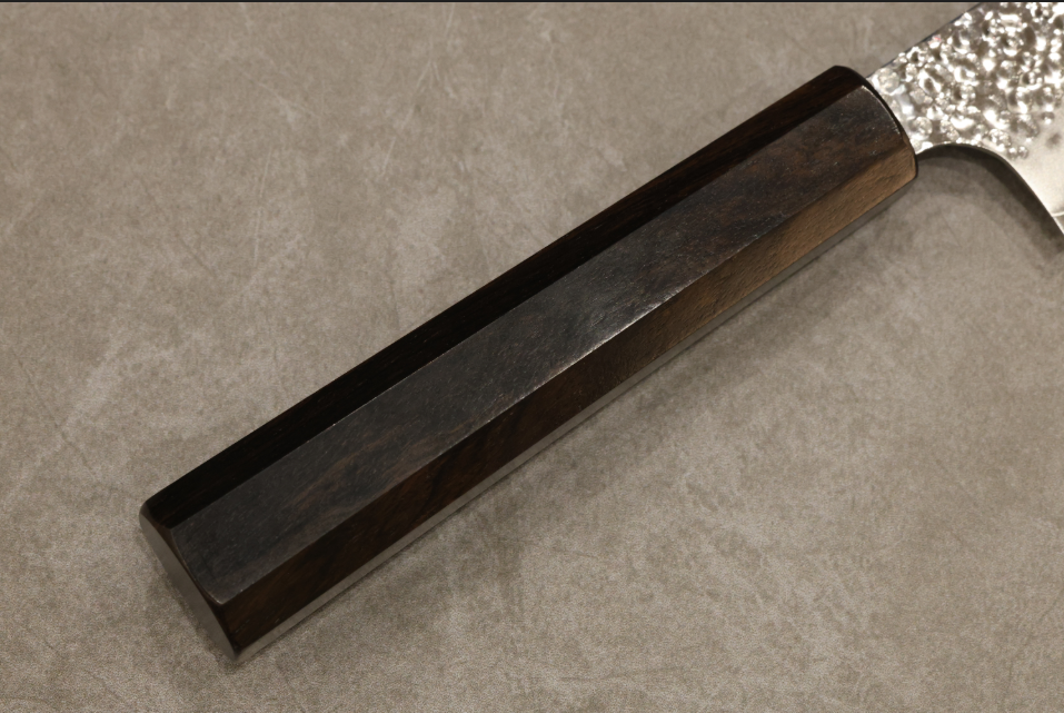 初心VG10三層鋼槌目牛刀210mm/初心VG10三层槌目牛刀210mm/HATSUKOKOROHAMONO Japanese Gyuto knife VG10 3-Layer Hammered 210mm