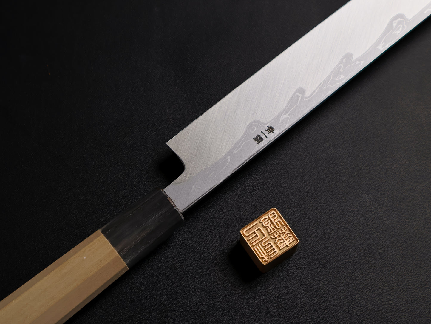 Yamawaki Hamono Suminagashi Aogami #1 Fugubiki(sashimi) 300mm 山脇墨流し青一鋼河豚引ふぐ引300mm