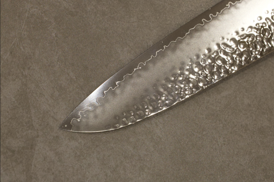 初心VG10三層鋼槌目三徳180mm/初心VG10三层槌目三德180mm/HATSUKOKOROHAMONO Japanese Santoku knife VG10 3-Layer Hammered 180
