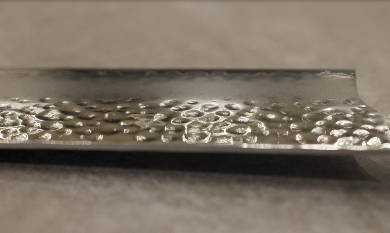 初心VG10三層鋼槌目菜切り170mm/初心VG10三层槌目菜切170mm/HATSUKOKOROHAMONO Japanese Nakiri knife VG10 3-Layer Hammered 170mm