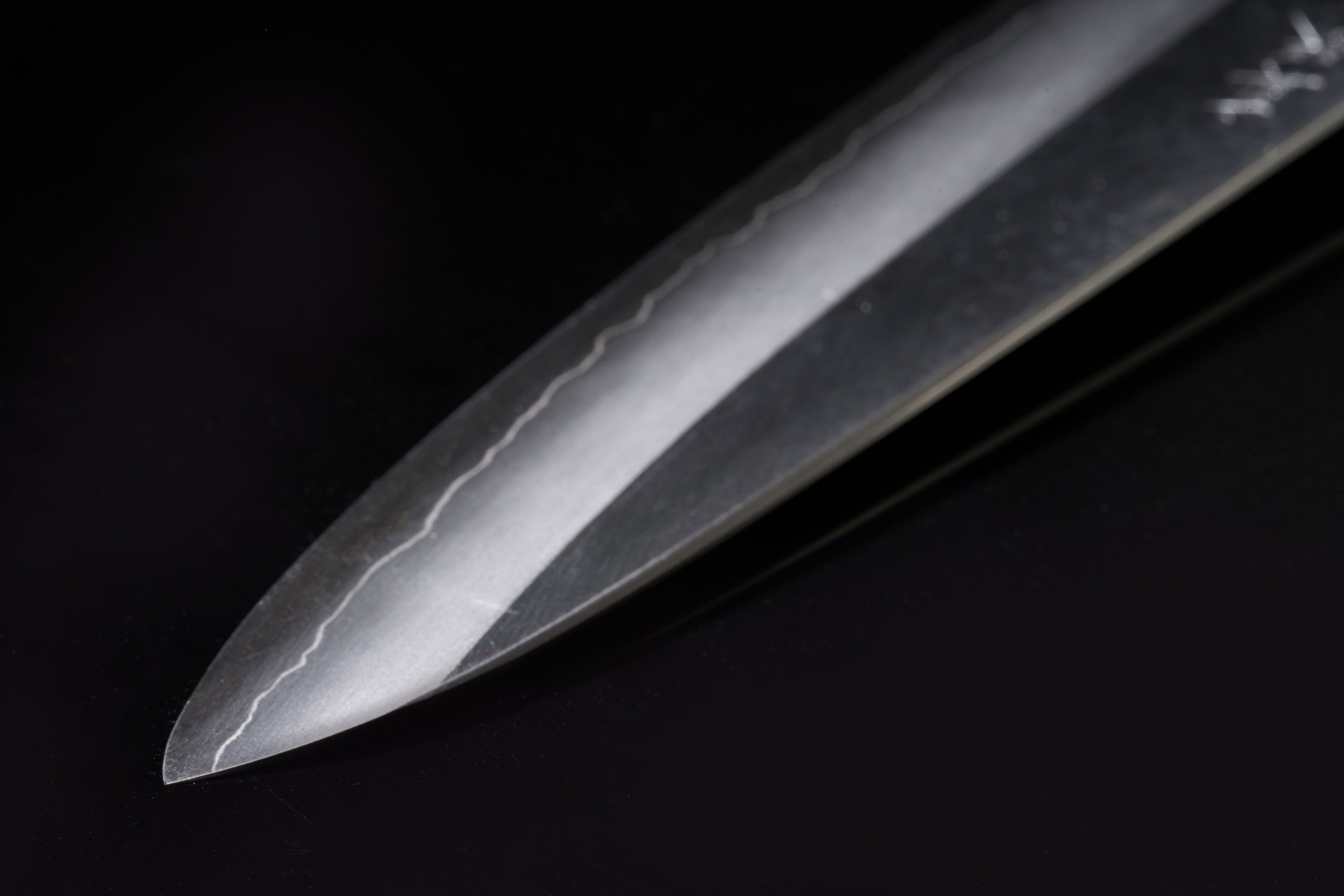 日本主厨刀牛刀中川悟志田所真琴银三钢24cm – GinkaHamono