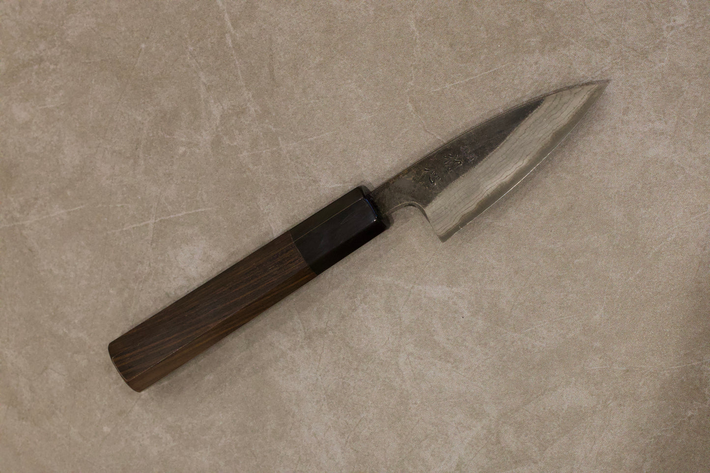 Hatsukokoro Kumokage Aogami #2 Kurouchi Damascus Petty 80mm 初心雲影青二鋼黒打ダマスカスペティナイフ80mm
