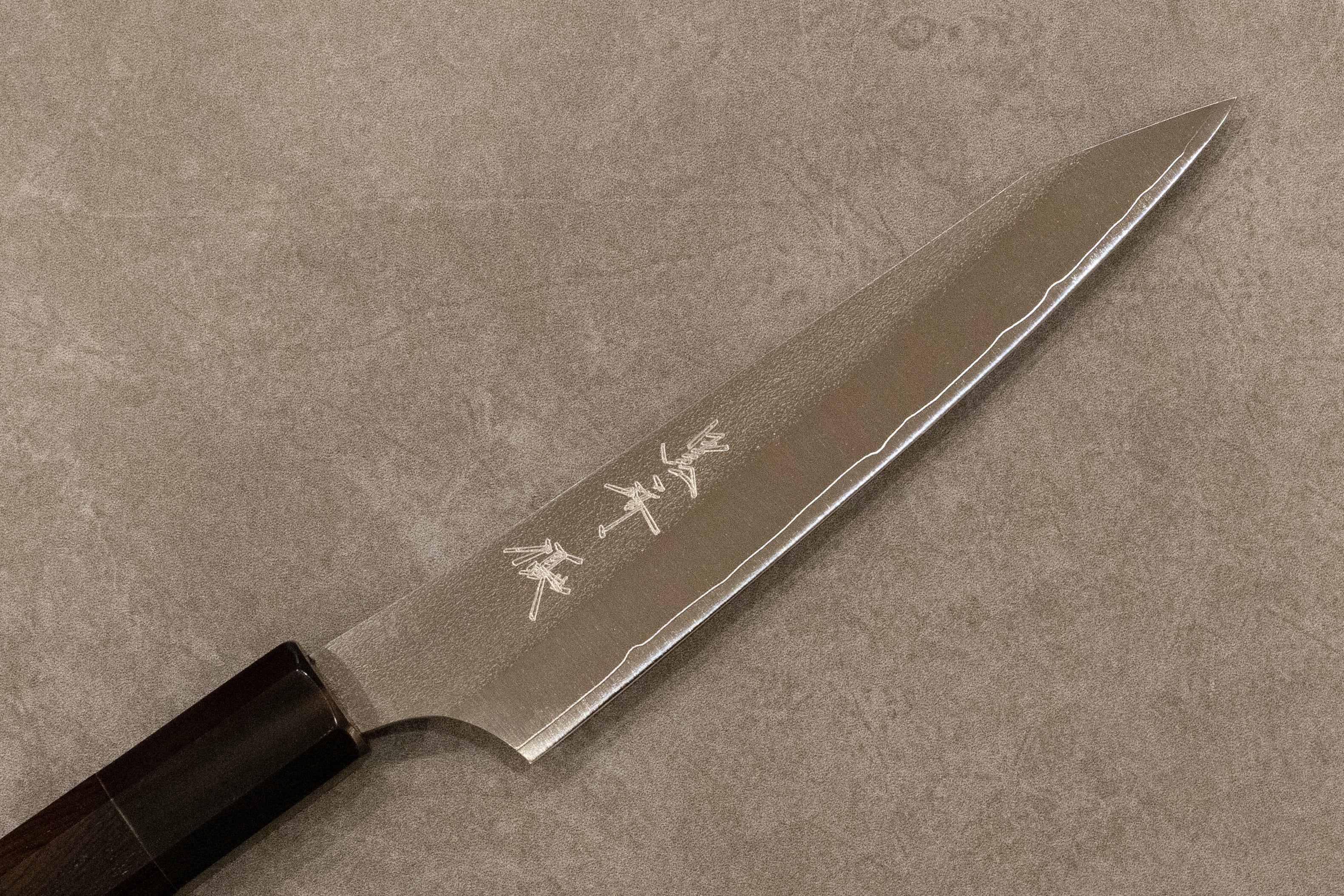 Yu Kurosaki ShinGekko VG-XEOS Petty 150mm 黒崎優新月光VGXEOSペティ