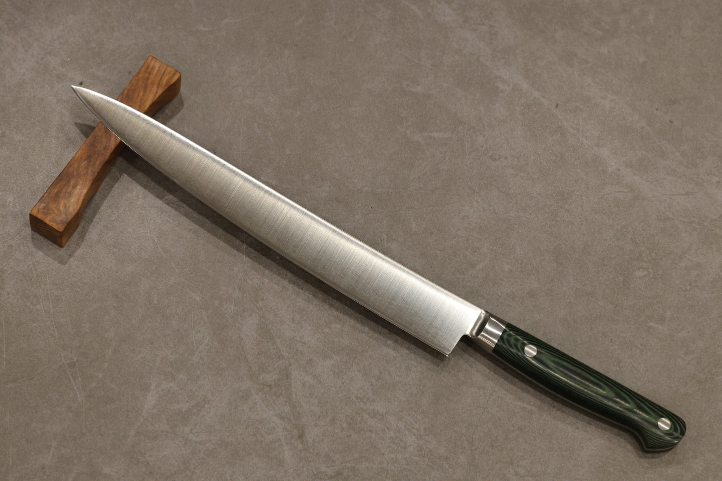 Sakai Takayuki Grand Chef Series Sujihiki 240mm 堺孝行グランドシェフシリーズ洋筋引き240mm