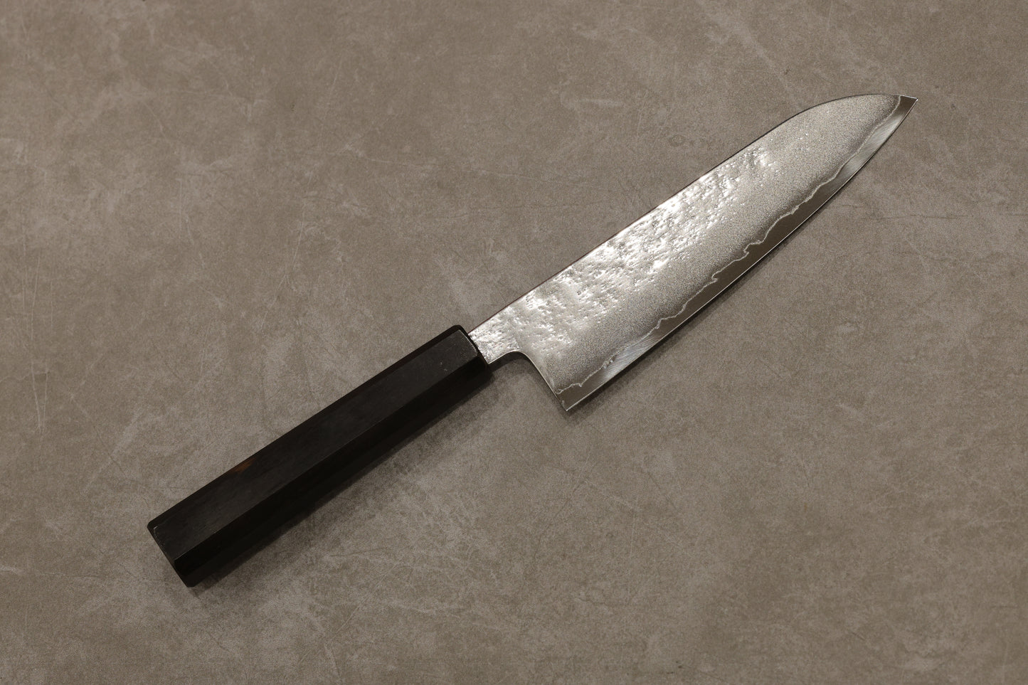Hatsukokoro Nashiji AUS-8 Santoku 165mm 初心AUS-8梨地三德165mm