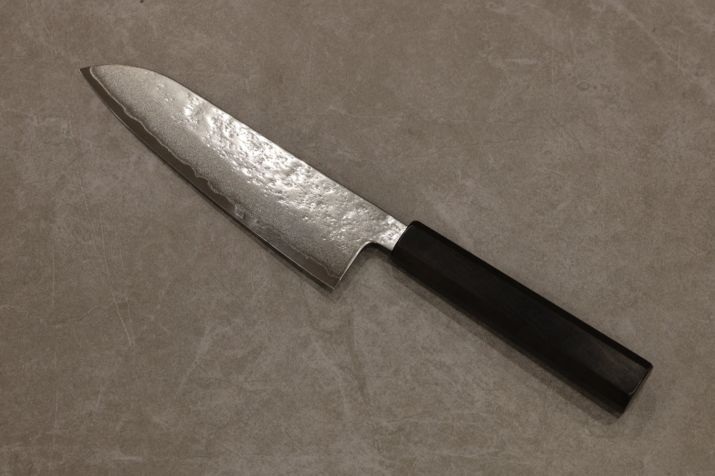Hatsukokoro Nashiji AUS-8 Santoku 165mm 初心AUS-8梨地三德165mm