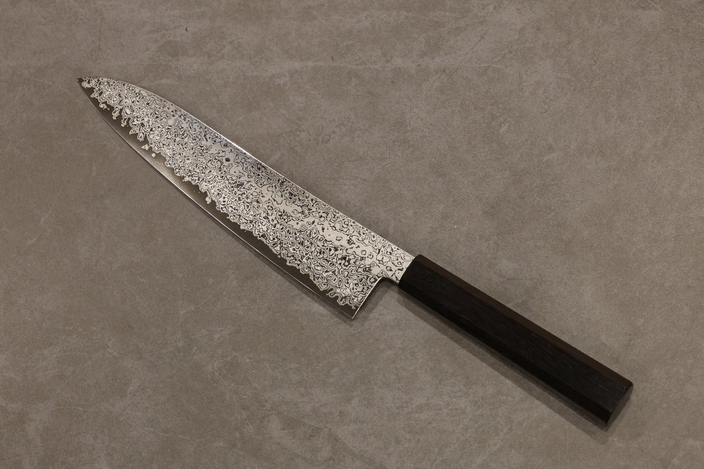 Hatsukokoro Suminagashi VG10 Damascus Gyuto 210mm 初心VG10墨流ステンレスダマスカス牛刀210mm