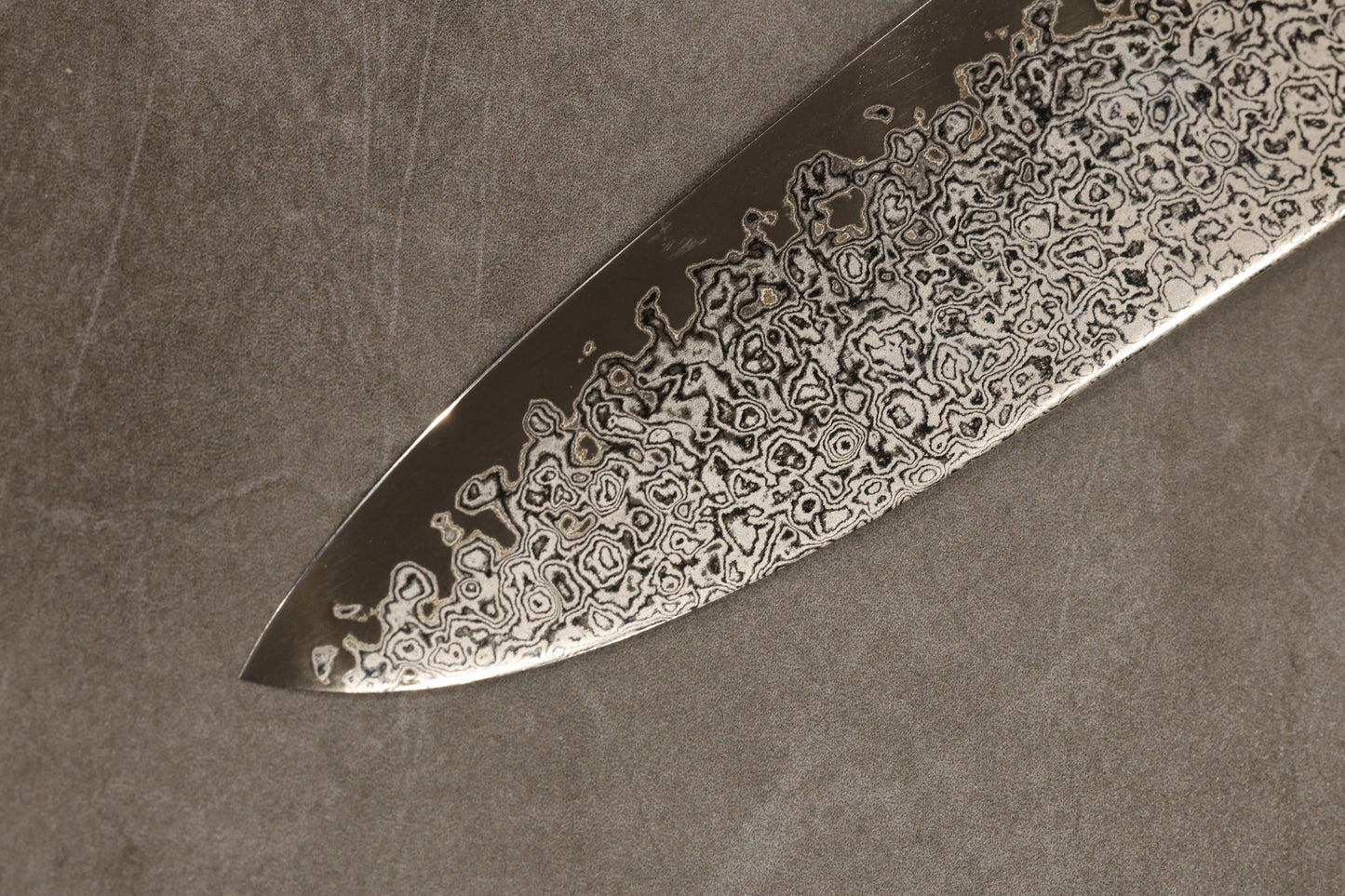 Hatsukokoro Suminagashi VG10 Damascus Gyuto 210mm 初心VG10墨流ステンレスダマスカス牛刀210mm