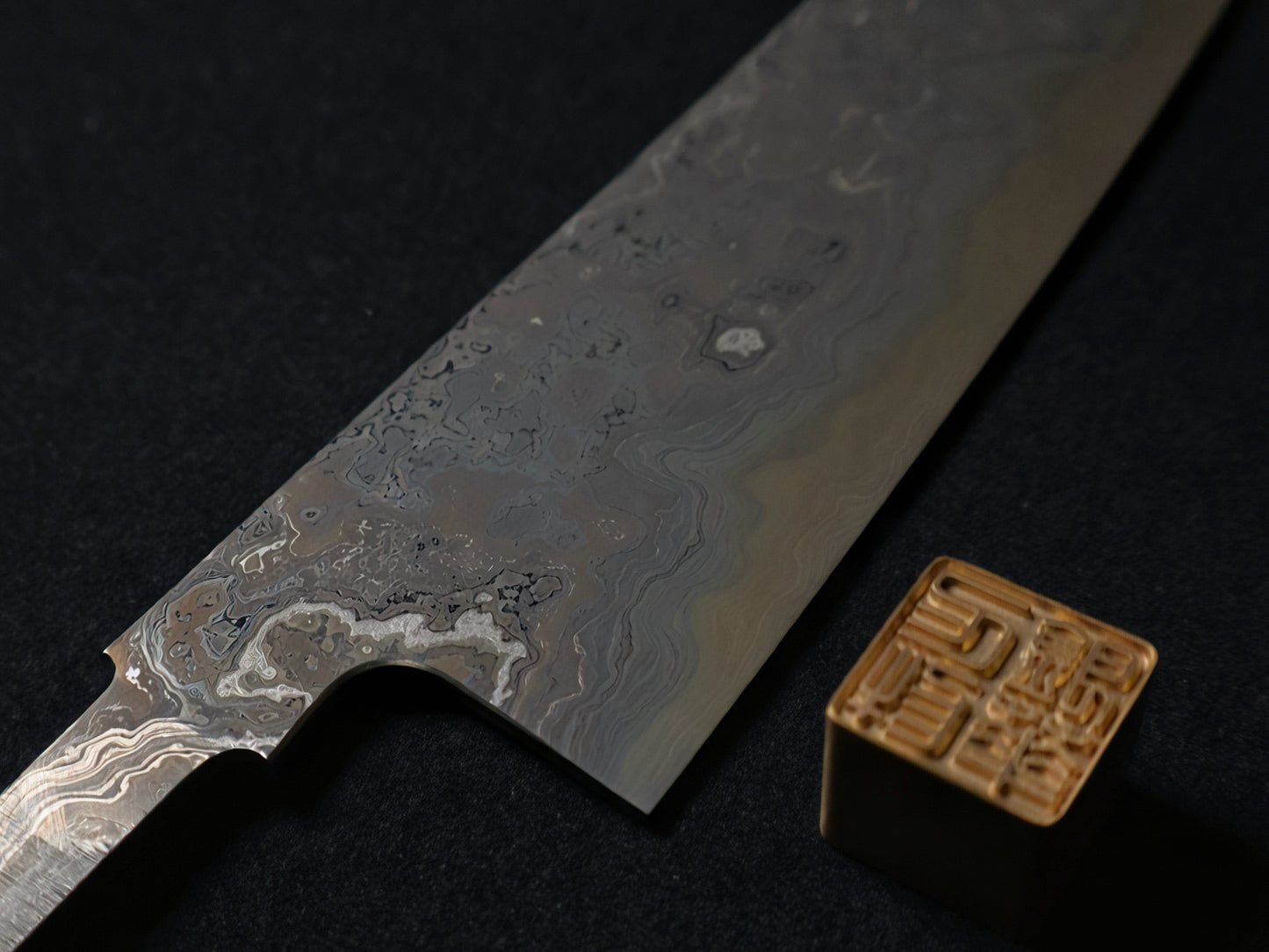 Shoichi Hashimoto Hyakuren Watarase Hundred - Forged Gyuto 240mm 橋本庄市作「百錬」渡瀬 - 「3024940＋8064×」百万層ダマスカス牛刀240mm