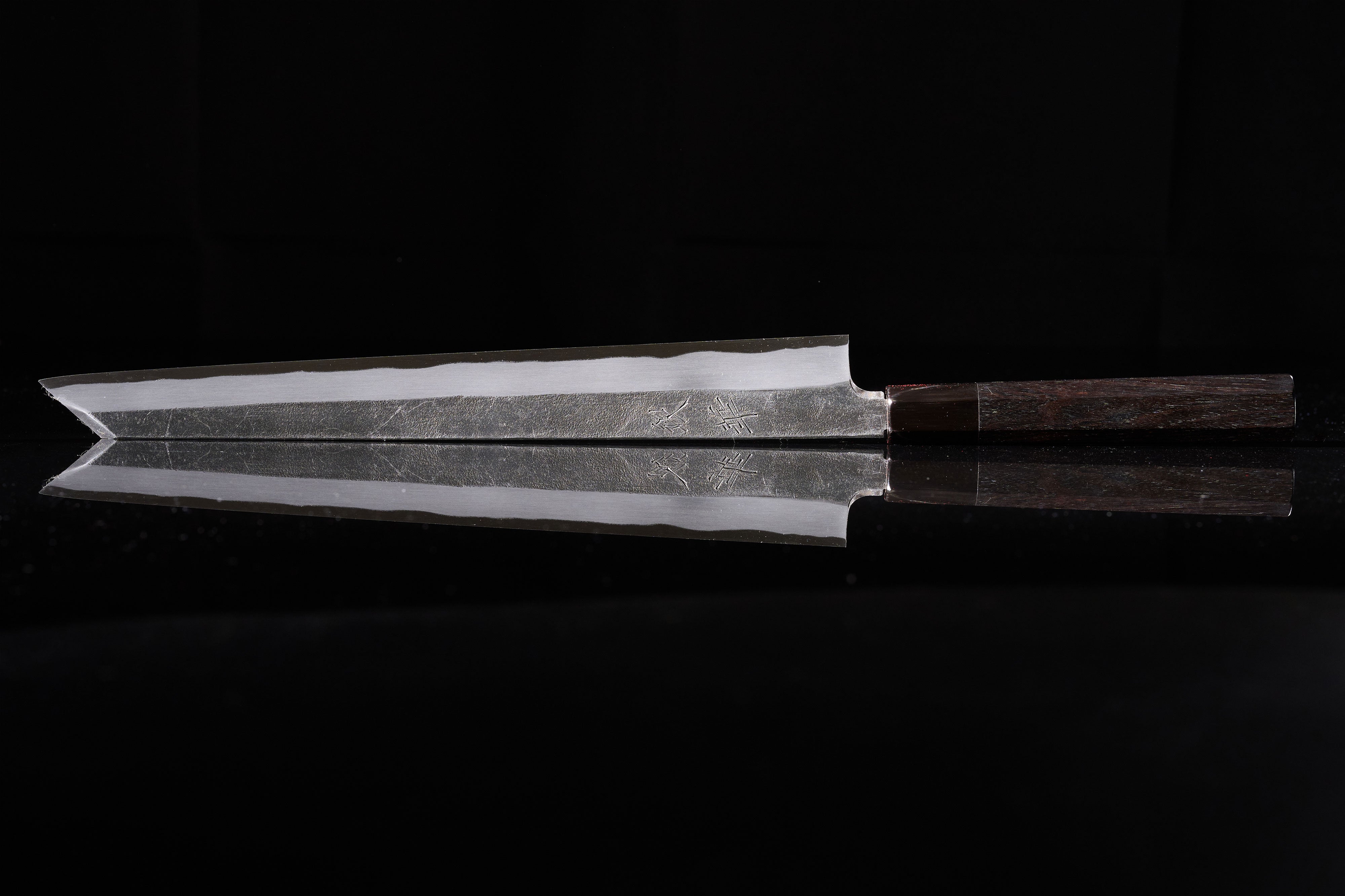 Hatsukokoro Kurouchi Aogami #2 Kiritsuke Yanagiba 300mm 初心シラサギ黑打青二鋼切付柳 ...