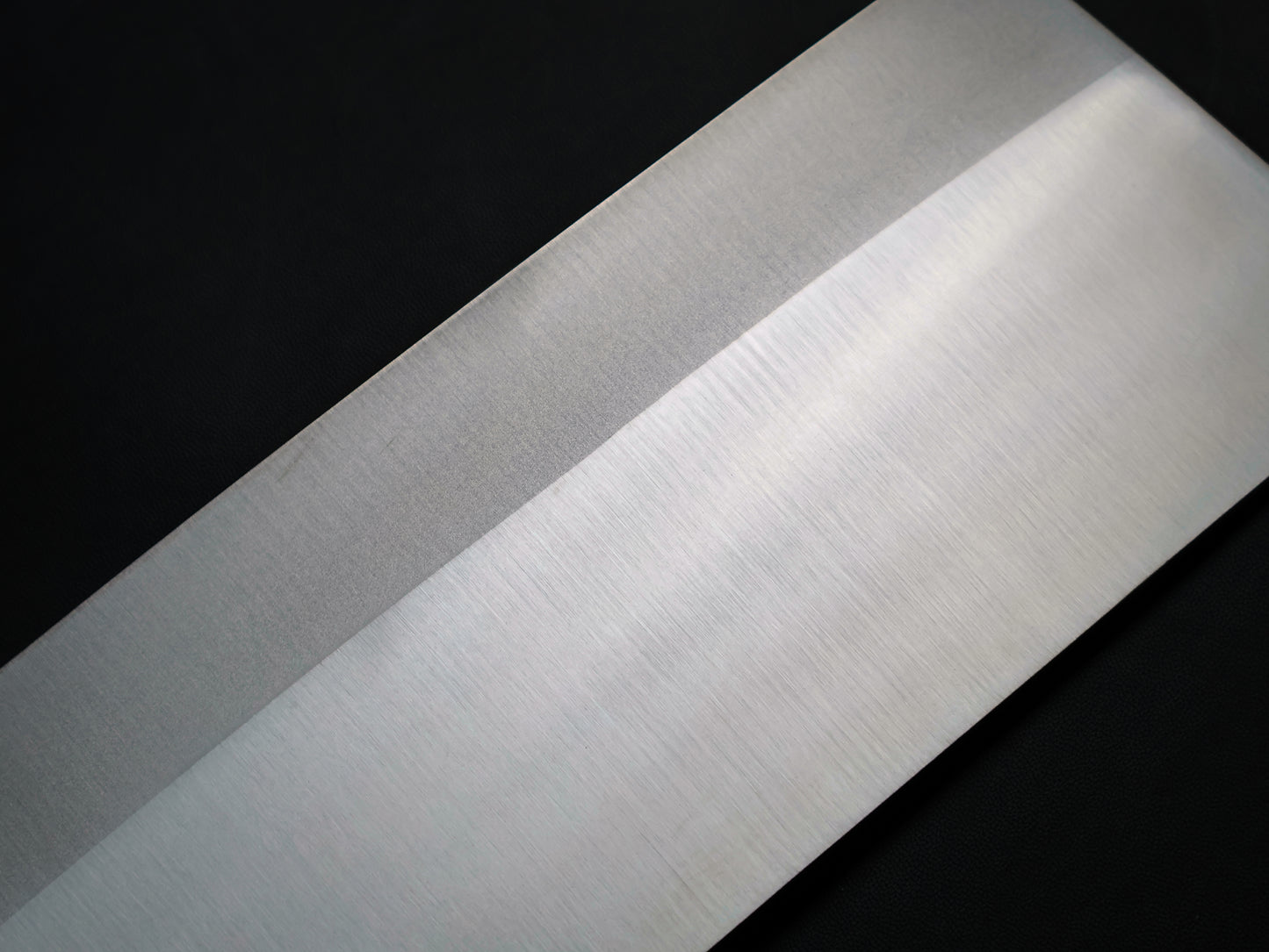 Sakai Takayuki 20044 Inox Chinese Cleaver 210×95mm 堺孝行 20044 イノックス ツバ付 中華包丁 210×95mm
