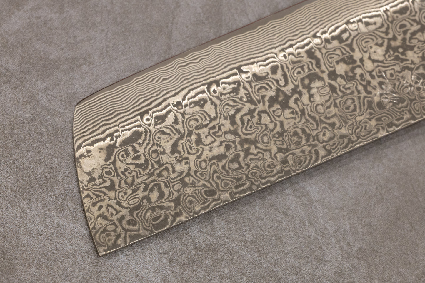 Takeshi Saji R2 Damascus Black Finish Nakiri 170mm 佐治武士R2ダマスカス黒仕上げ菜切り170mm
