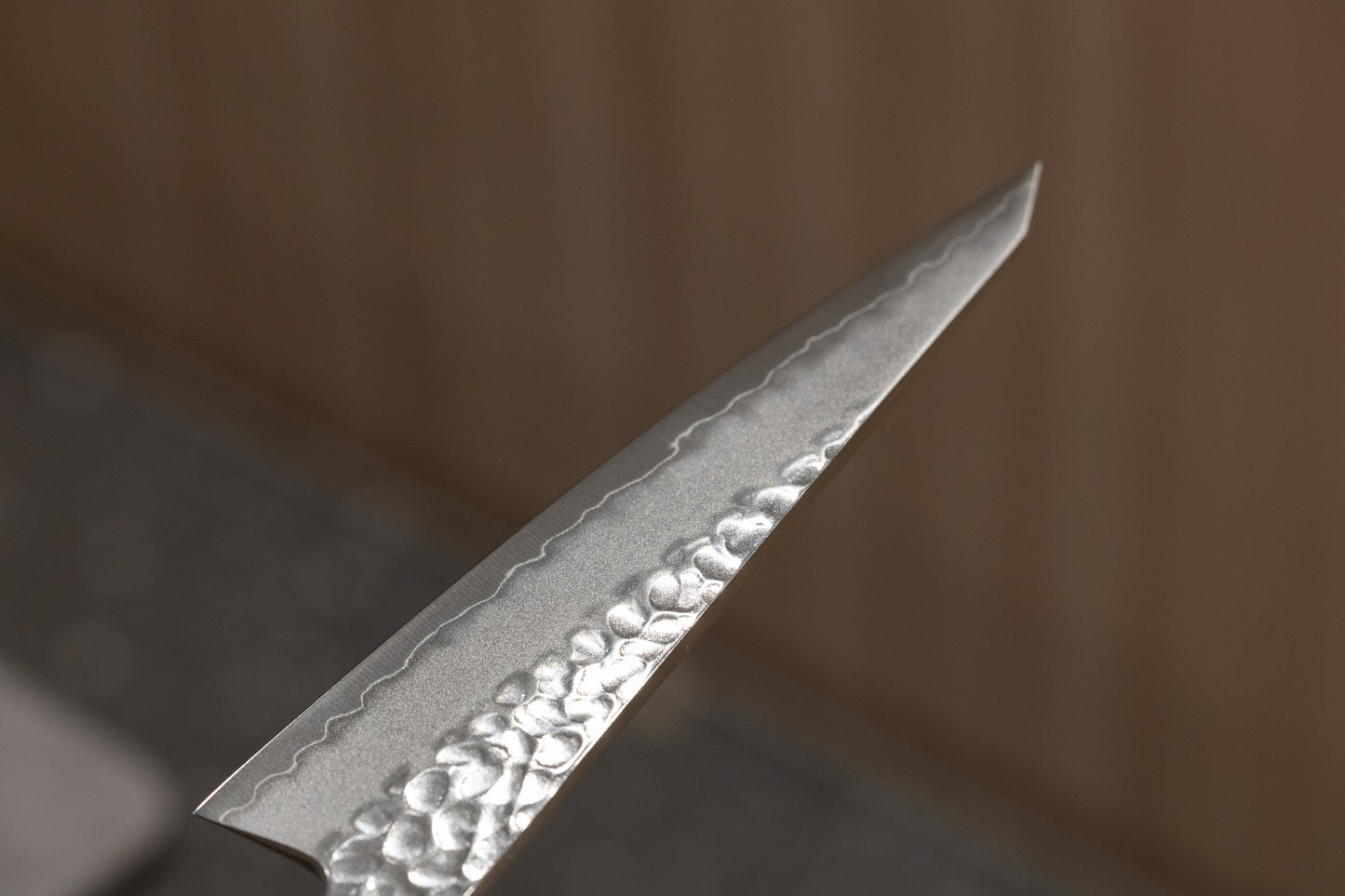 Hatsukokoro Ginsan Honesuki boning knife 150mm 初心銀三鋼槌目骨スキ150mm