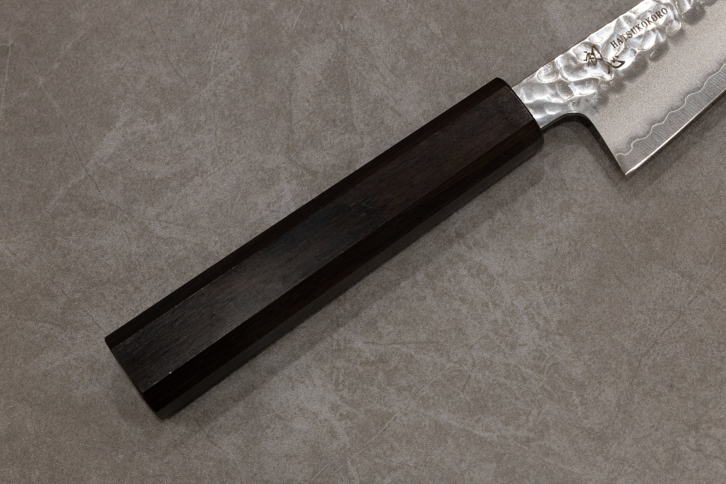 Hatsukokoro Ginsan Honesuki boning knife 150mm 初心銀三鋼槌目骨スキ150mm