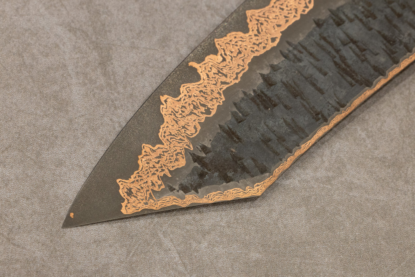 Hatsukokoro Yorokobi Colored Damascus SLD Bunka 165mm 初心よろこびSLD有色ダマスカス槌目文化165mm