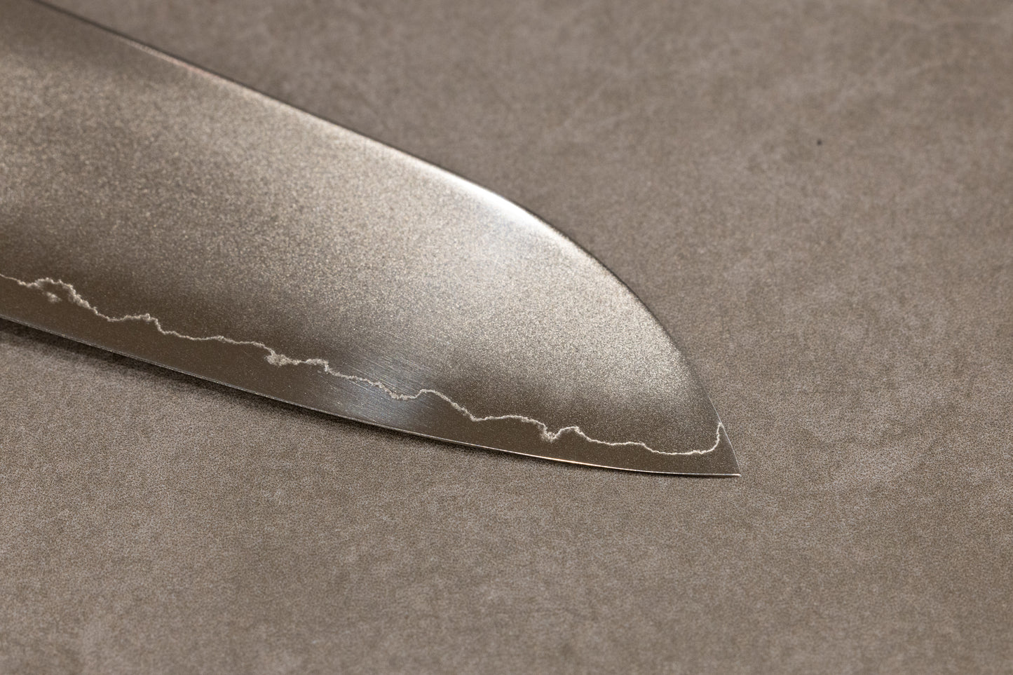 Hatsukokoro Hikari SLD 3 Layer Santoku 165mm 初心光シリーズSLD三層三徳165mm