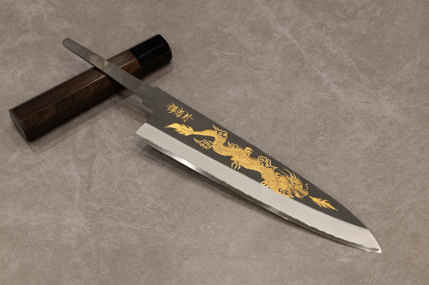 MICHIKO KUBOTA Ajyari Series Unryu Kurouchi Gyuto 240mm 堺孝行窪田美知子阿聞梨シリーズ「雲龍」黒打牛刀240mm