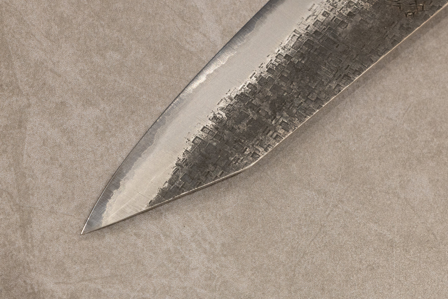 Shigeki Tanaka Aogami #2 Stainless Clad Kurouchi Kiritsuke Gyuto 210mm 田中誠貴青二鋼ステンレスクラッド黒打切付牛刀210mm