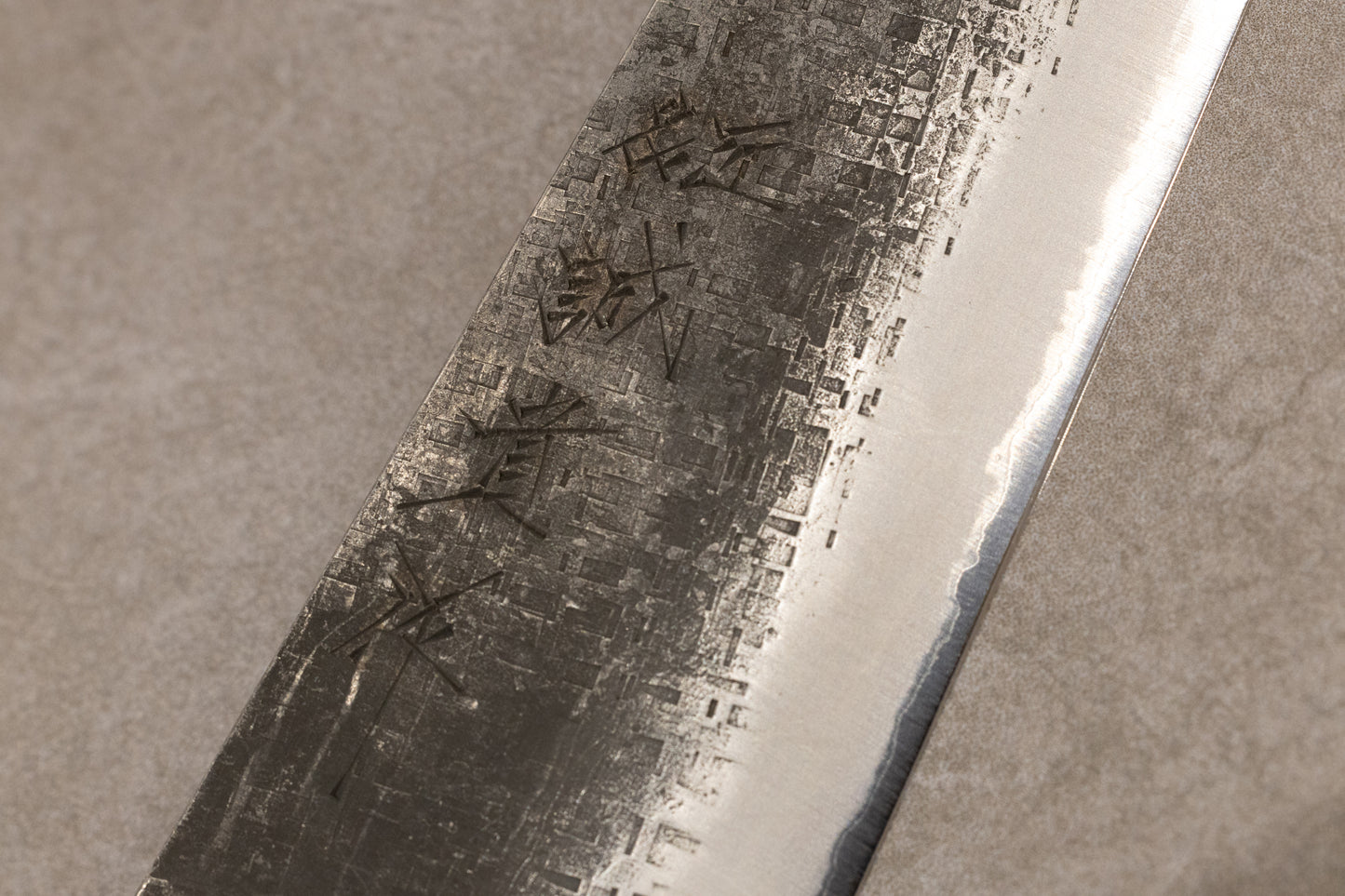 Shigeki Tanaka Aogami #2 Stainless Clad Kurouchi Kiritsuke Gyuto 210mm 田中誠貴青二鋼ステンレスクラッド黒打切付牛刀210mm