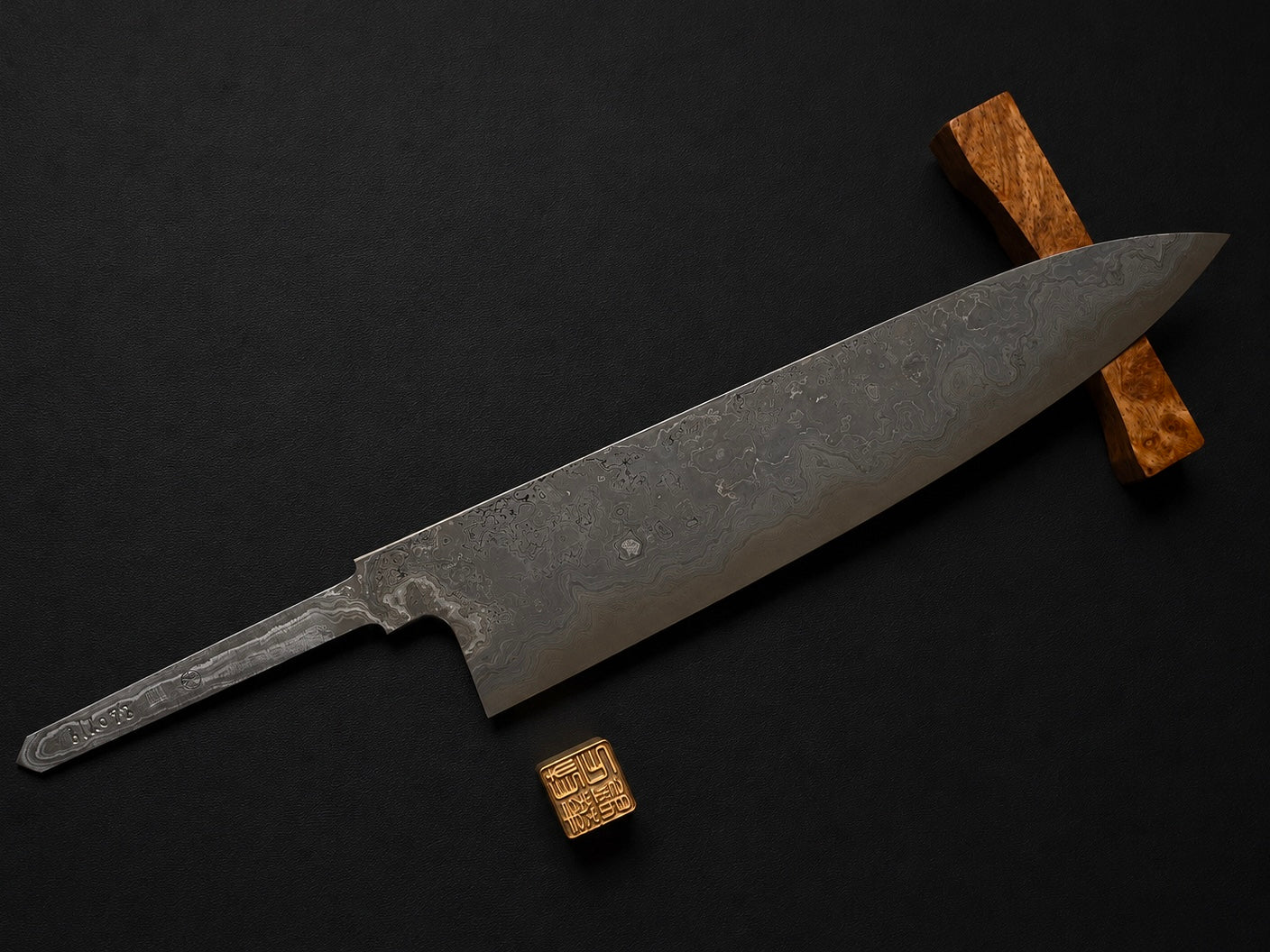 Shoichi Hashimoto Hyakuren Watarase Hundred - Forged Gyuto 240mm 橋本庄市作「百錬」渡瀬 - 「3024940＋8064×」百万層ダマスカス牛刀240mm